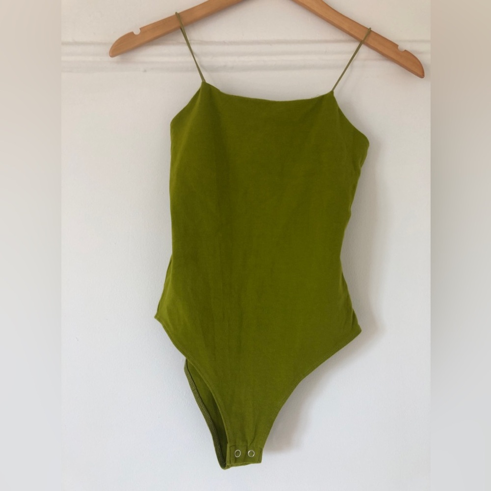 Free with purchase! Wild fable target green apple body suit XS